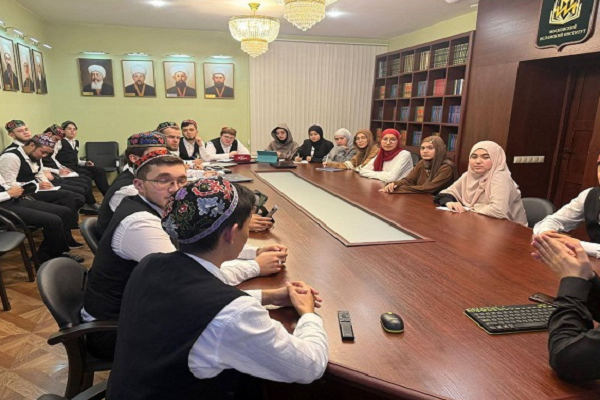 الفروق والمناهج في الدراسات والشريعة الإسلامية الفروق والمناهج في الدراسات والشريعة الإسلامية