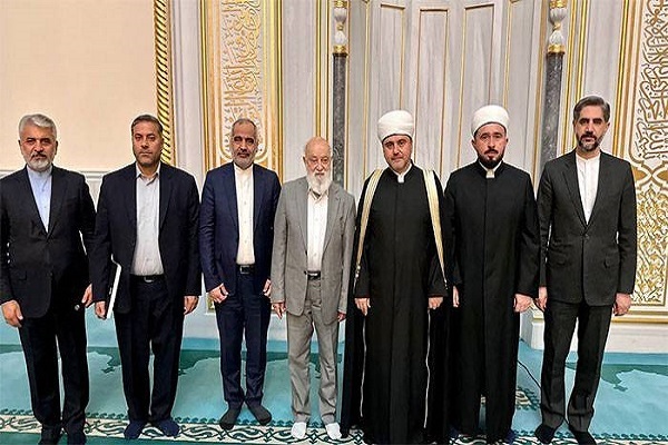 مفتي روسيا يُرحّب بالتعاون مع إیران في تنظيم جائزة القرآن لدول