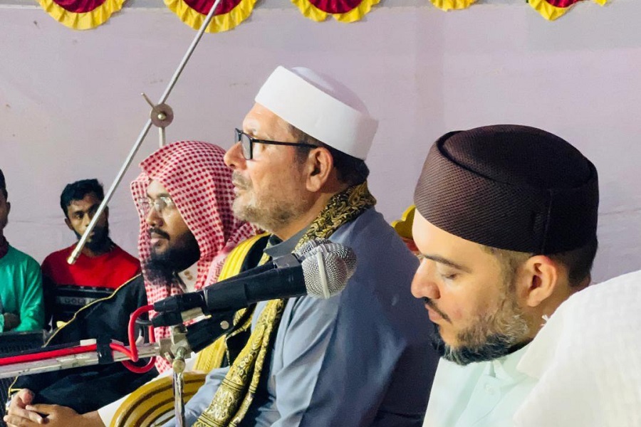 مشاركة مميزة للمقرئ الإیراني