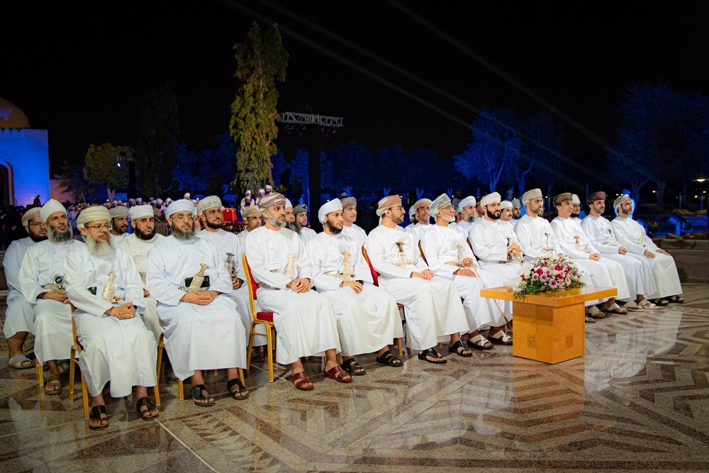 الأوقاف العمانية تحتفل بتكريم 280 من المجازين وحفظة القرآن
