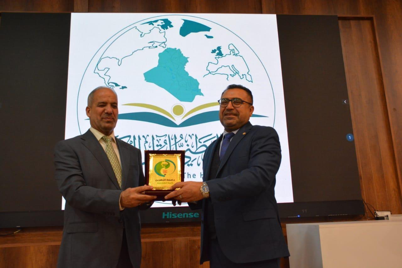 جامعة عراقية تحتضن محاضرة قرآنية تخصصية في علم الأداء القرآني + صور جامعة عراقية تحتضن محاضرة قرآنية تخصصية في علم الأداء القرآني + صور