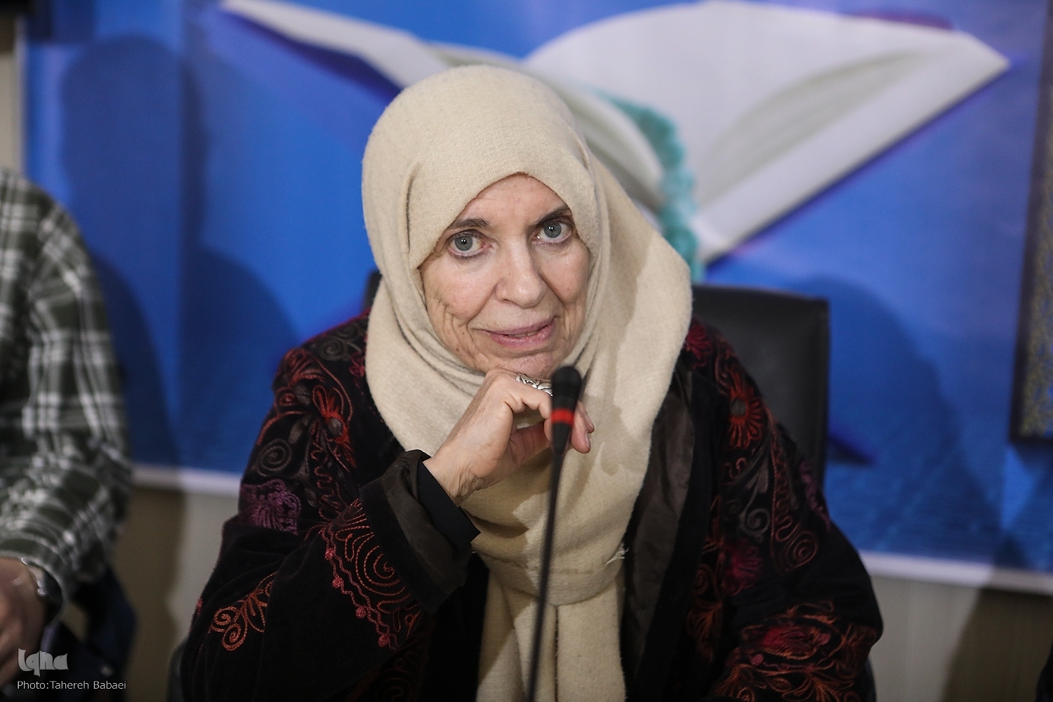 ضرورة إستخدام أساليب مبتكرة لنقل المفاهيم العالمية للقرآن إلى الشباب