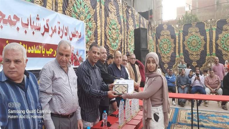 مصر: تكريم 1200 من حفظة القرآن في احتفالية كبرى بالقليوبية + صور