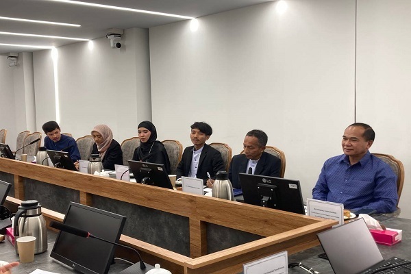تجارب إيران في مجال النسخ القرآنية الخطية قيمة لتايلاند