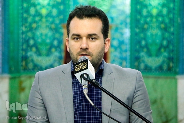 تلاوة الآية الخامسة من سورة القصص بصوت القارئ