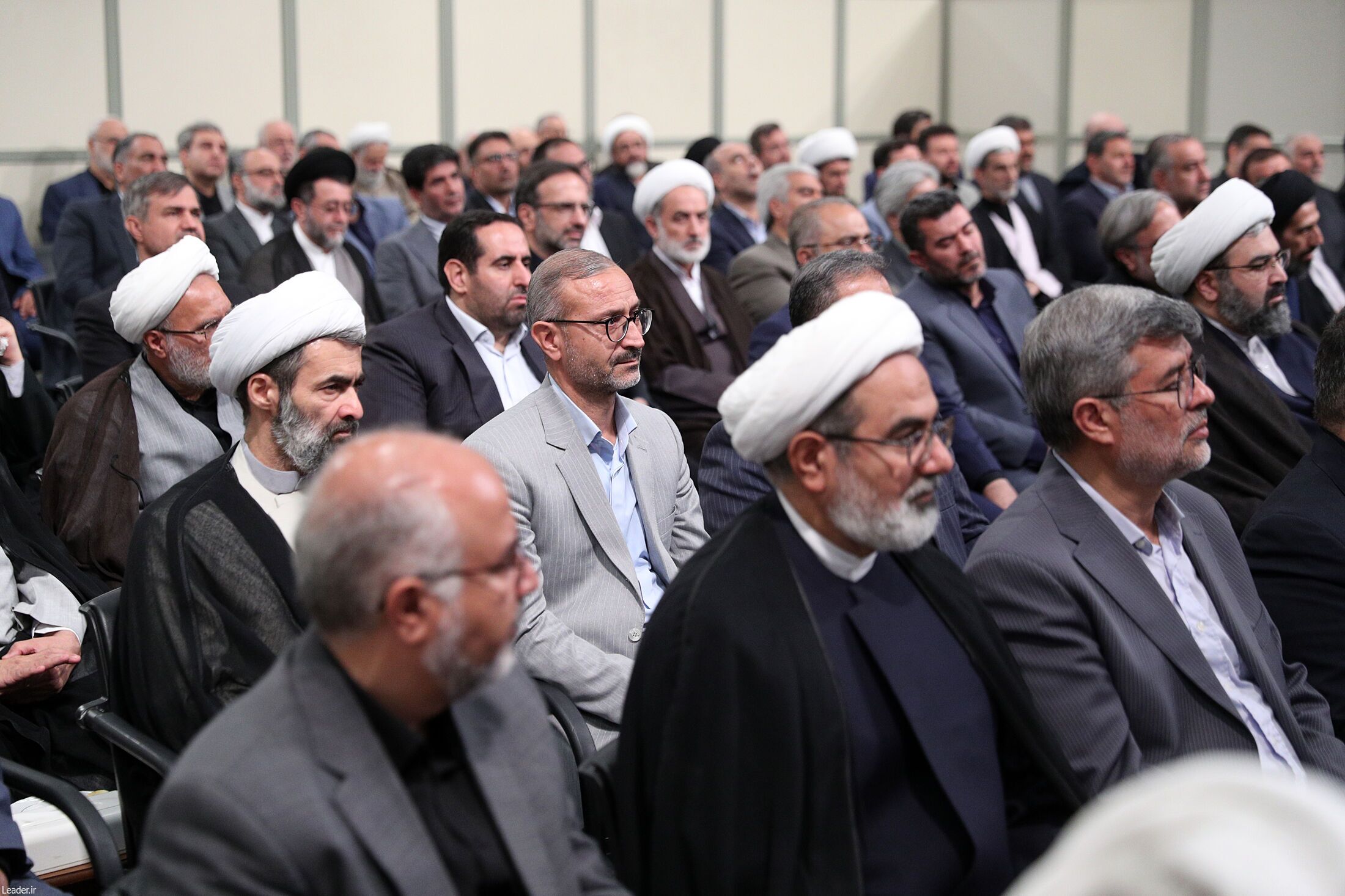 قائد الثورة الإسلامية: شعبنا سيحقق النصر بالتأكيد