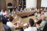 مثقفون ألمان يزورون المشيخة الإسلامية في ألبانيا لاستكشاف تجربة التعايش الديني