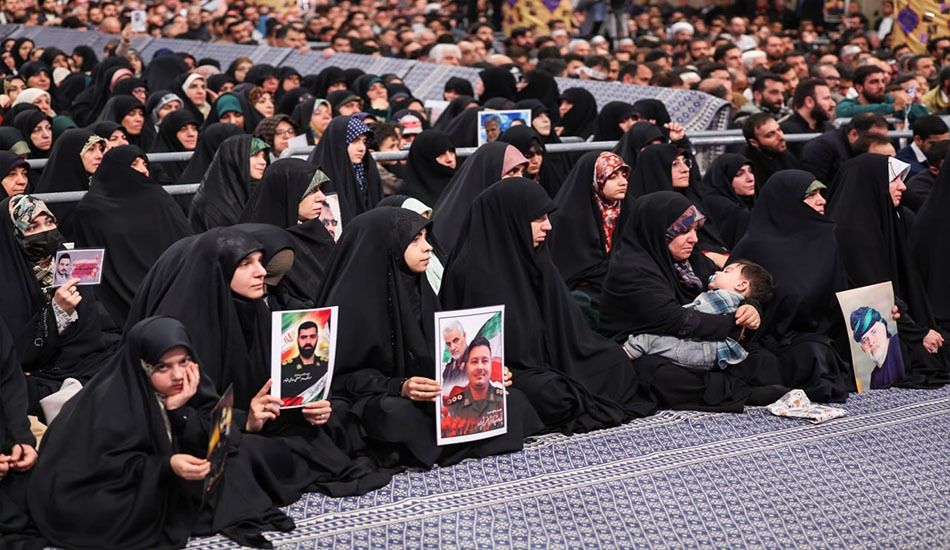 قائد الثورة: لن نتراجع وسنركع العدو بالثبات ومساندة الشعب