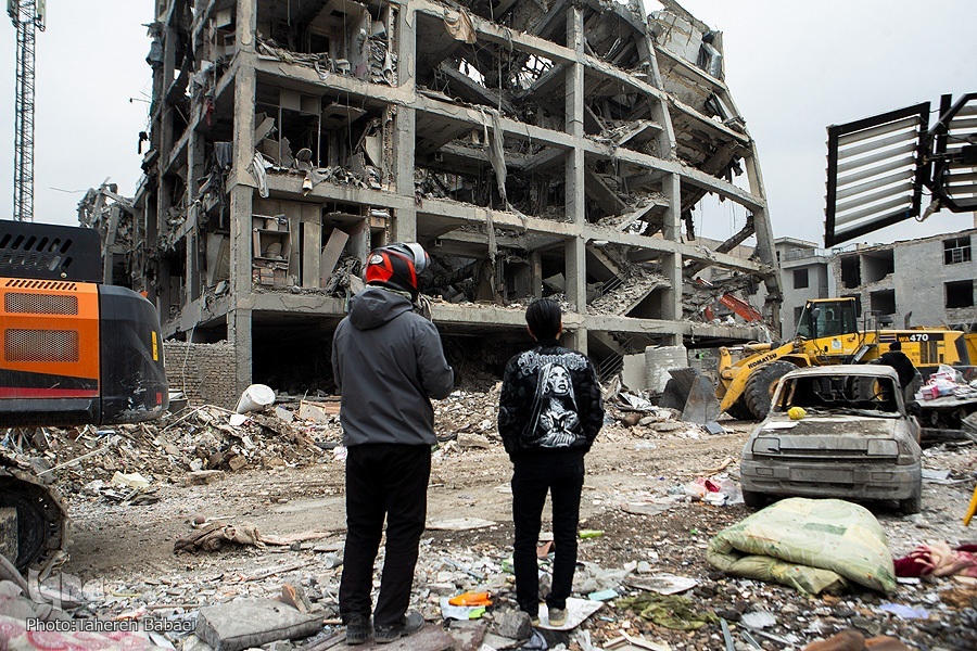 هل الظرف التاريخي في صالح إيران في حربها مع الولايات المتحدة وإسرائيل؟