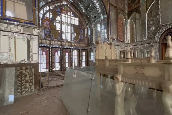 أساتذة فرنسيون يحذّرون من التدمير المتعمد للتراث الثقافي في إیران