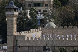 الأوقاف الفلسطينية: إضاءة المسجد الإبراهيمي بعلم "إسرائيل" اعتداء على قدسيته
