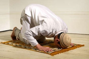Bir saat ərzində namaz öyrən layihəsi uğurla həyata keçirilib