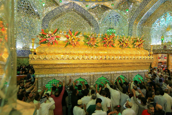 İmam Əlinin (ə) ziyarətgahı 13 Rəcəb günü