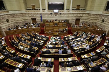 Yunanıstan parlamenti Afinada ilk məscidin tikintisinə icazə verdi
