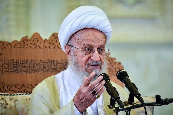 Ayətullah Məkarim Şirazi AİP lideri Mövsüm Səmədova məktub ünvanlayıb