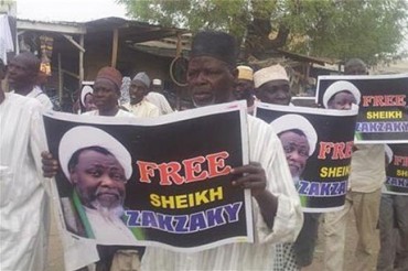 Nigeriya xalqı Şeyx Zəkzəkiyə dəstək üçün küçələrə çıxdı