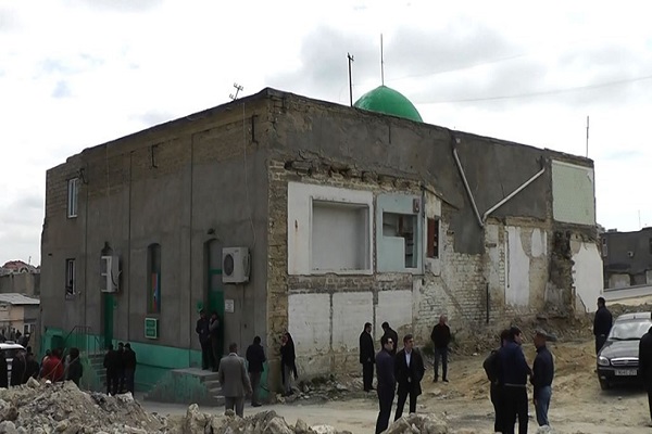 Hacı Cavad məscidi boşaldıldı
