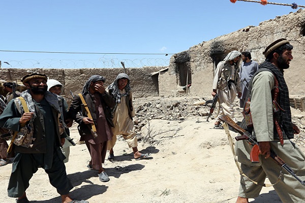 Taliban Qəndahara hücum etdi, ölənlər var
