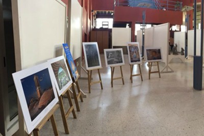İranlı mütərcimin Quran tərcüməsi Seneqalın fotosərgisində paylanıldı