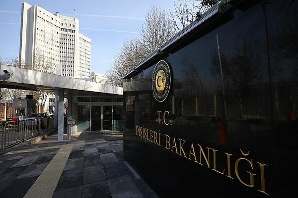 Ankara İsrail səfirini qovdu