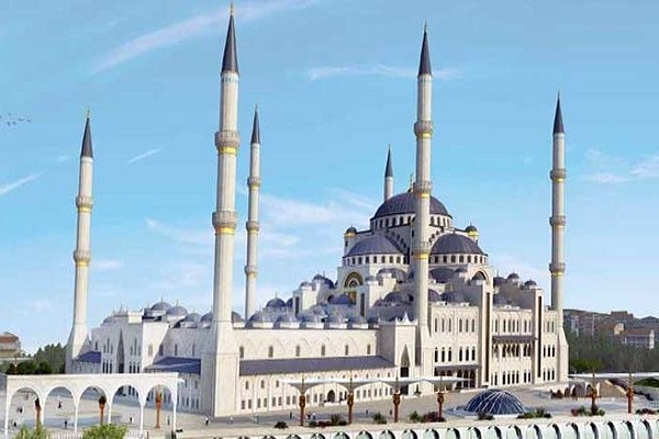 Türkiyənin ən böyük məscidinin açılış mərasimi gecikəcək