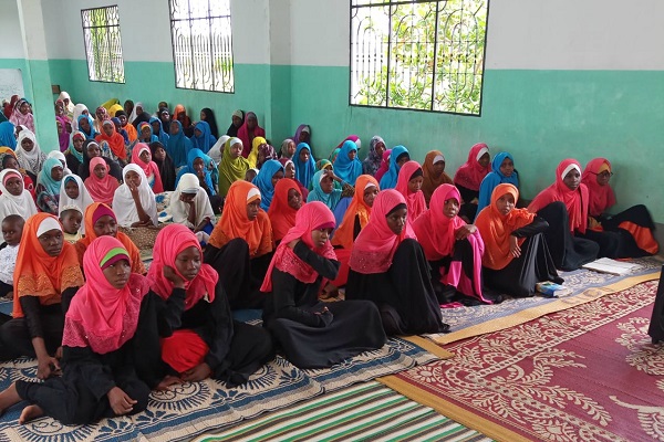 Tanzaniyada Həzrət Zəhranın (s) mövludu bayramı keçirilib – Foto