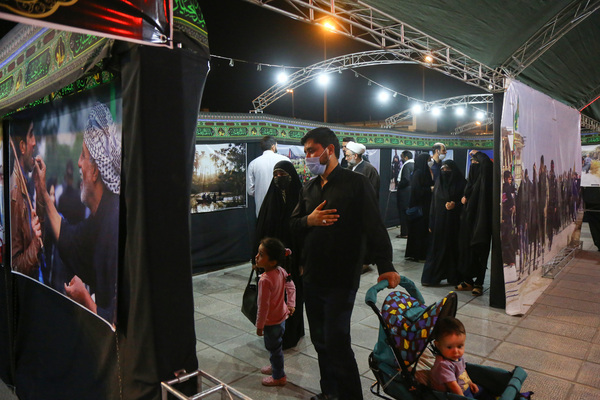 Həzrət Məsumənin (s) hərəmində Ərbəin sərgisi