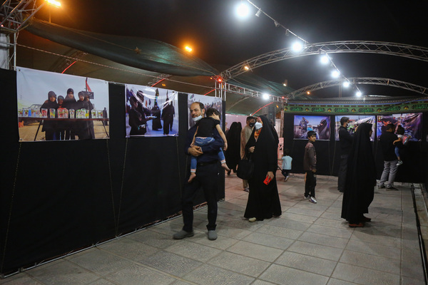 Həzrət Məsumənin (s) hərəmində Ərbəin sərgisi