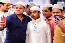 দুবাইয়ে আন্তর্জাতিক কুরআন প্রতিযোগিতায় বাংলাদেশীর কিশোরের সাফল্য