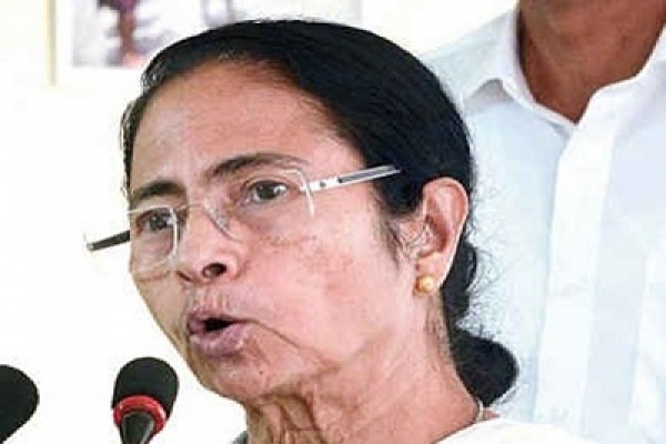 পশ্চিমবঙ্গে পবিত্র মহরমের দিন প্রতিমা বিসর্জন বন্ধের নির্দেশ দিল মমতা
