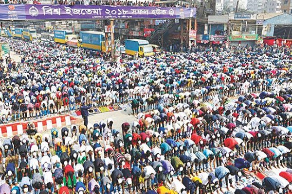 আল্লাহু আকবার ধ্বনিতে মুখরিত তুরাগ তীর