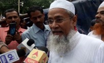 মসজিদ ছাড়া মুসলিমদের পরিচয় নেই : পশ্চিমবঙ্গের গ্রন্থাগারমন্ত্রী