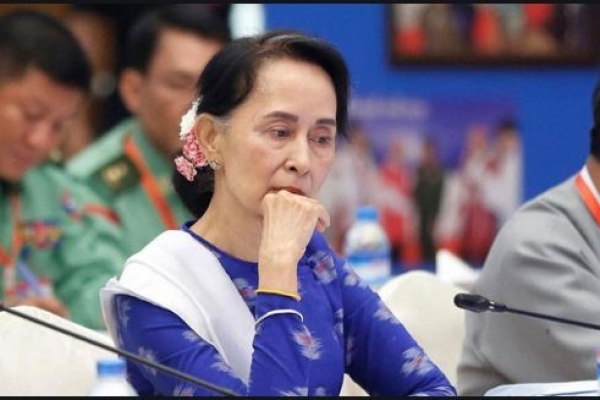 রোহিঙ্গাদের জন্য এটি এক ঐতিহাসিক মুহূর্ত, সুচির চরম দুঃস্বপ্নের শুরু