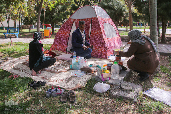 ফার্সি নববর্ষে কোম নগরীর চিত্র