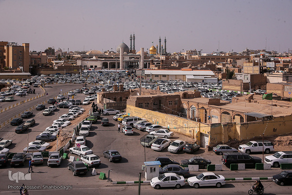 ফার্সি নববর্ষে কোম নগরীর চিত্র