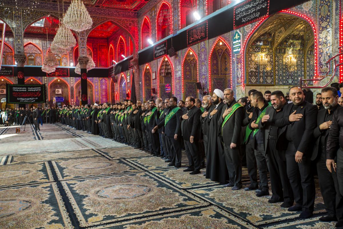 Die Diener von Abu Fadl al Abbas bekunden Imam Hussein Beileid zum Martyrium von Sayida Fatima Az-Zahraa (s.a.)