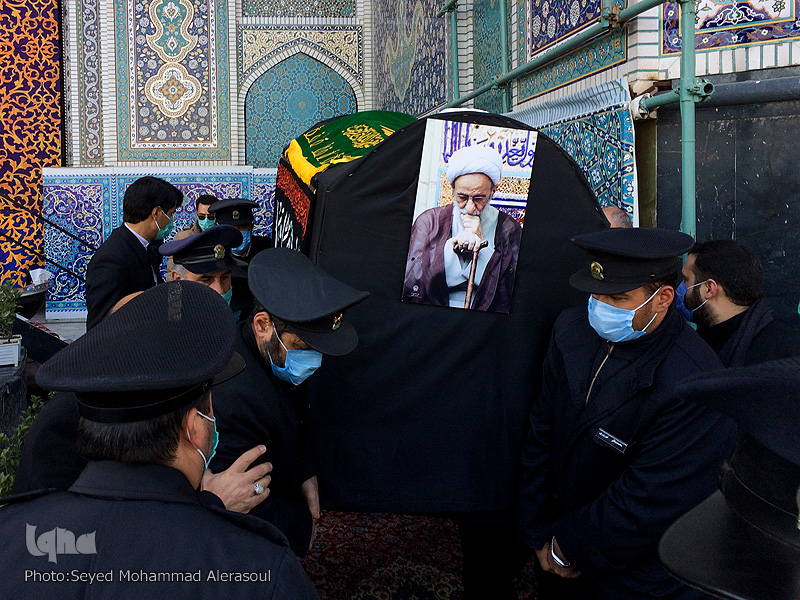 Maschhad verneigt sich vor Allama Misbah Yazdi Maschhad verneigt sich vor Allama Misbah Yazdi