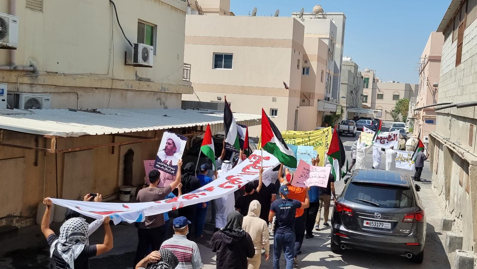 Bahrain: Protest gegen Lapid-Besuch + Video und Bilder