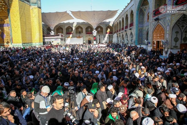 Schiiten ziehen in Gedenken an Fatima Zahra (s.a.) durch Nadschaf + Bilder