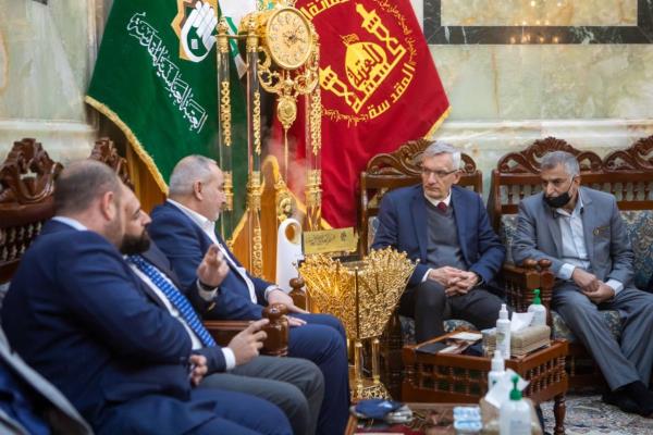 Der deutsche Botschafter im Irak besucht den Heiligen Schrein von Abu al-Fadhal al-Abbas (as.)