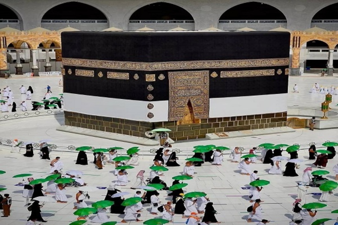 Erste Pilgergruppe in Mekka angekommen + Bilder