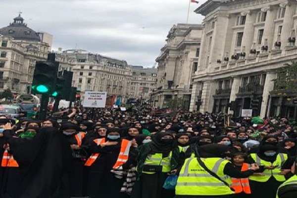 London: Schiiten begehen Aschura-Tag im Hyde Park