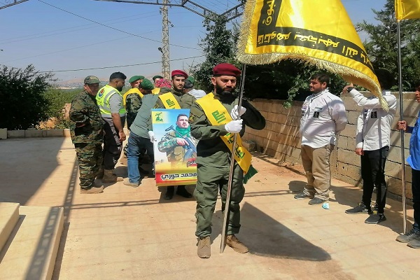 Märtyrer der Hisbollah in der Bekaa-Ebene beigesetzt