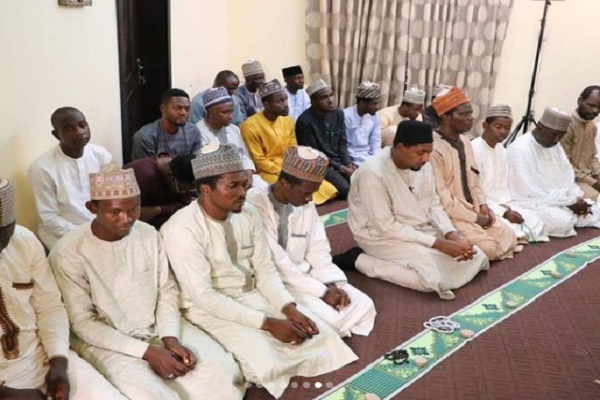Nigeria: Akademiker treffen sich mit Scheich Zakzaky + Bilder