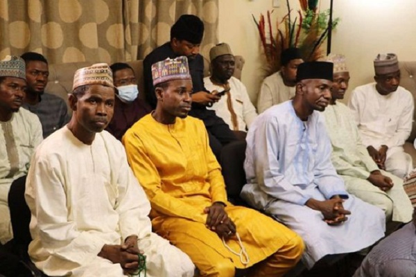 Nigeria: Akademiker treffen sich mit Scheich Zakzaky + Bilder