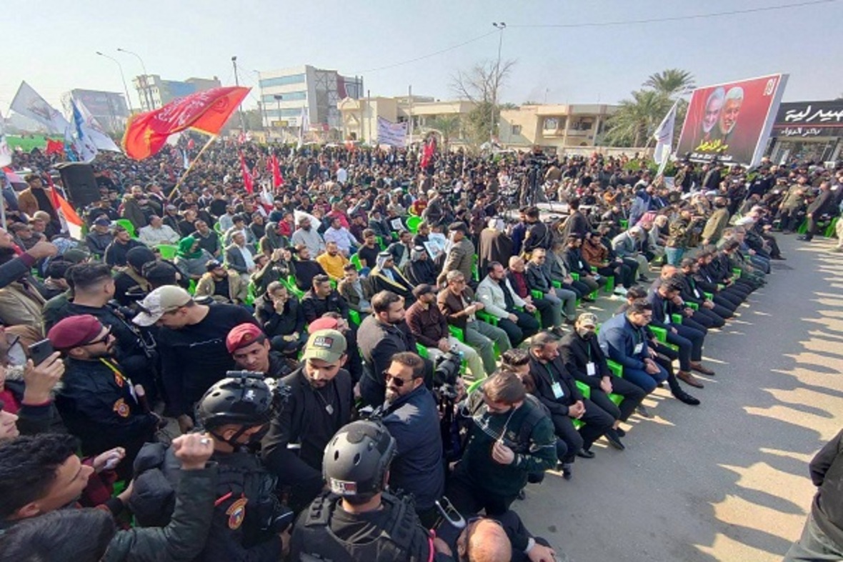 Basra: Zehntausende versammeln sich in Gedenken an Märtyrer Soleimani und Abu Mahdi Al-Muhandis