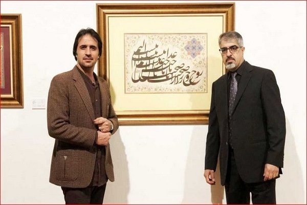 Teilnahme eines iranischen Künstlers an internationaler Kalligraphieausstellung über den Koran in Libyen