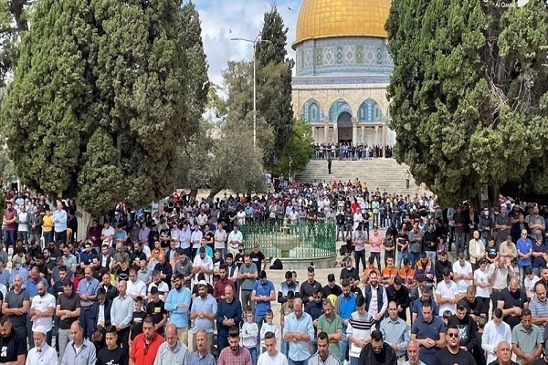 Von der Invasion der Zionisten in Jenin bis zur großartigen Darbietung der Freitagsgebete in Jerusalem
