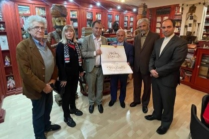 Iranischer Gesandter stellt Korankalligrafien in bedeutenden serbischen Museen vor