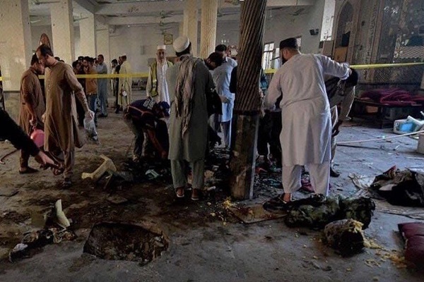 Erklärung von Ayatollah Sistani und Ammar al-Hakim zur Verurteilung der Explosion in der Peschawar-Moschee in Pakistan
